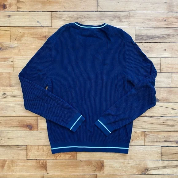 💙 Men’s Bloomingdale’s Navy Ribbed Sweater - Size Large - Picture 2 of 3